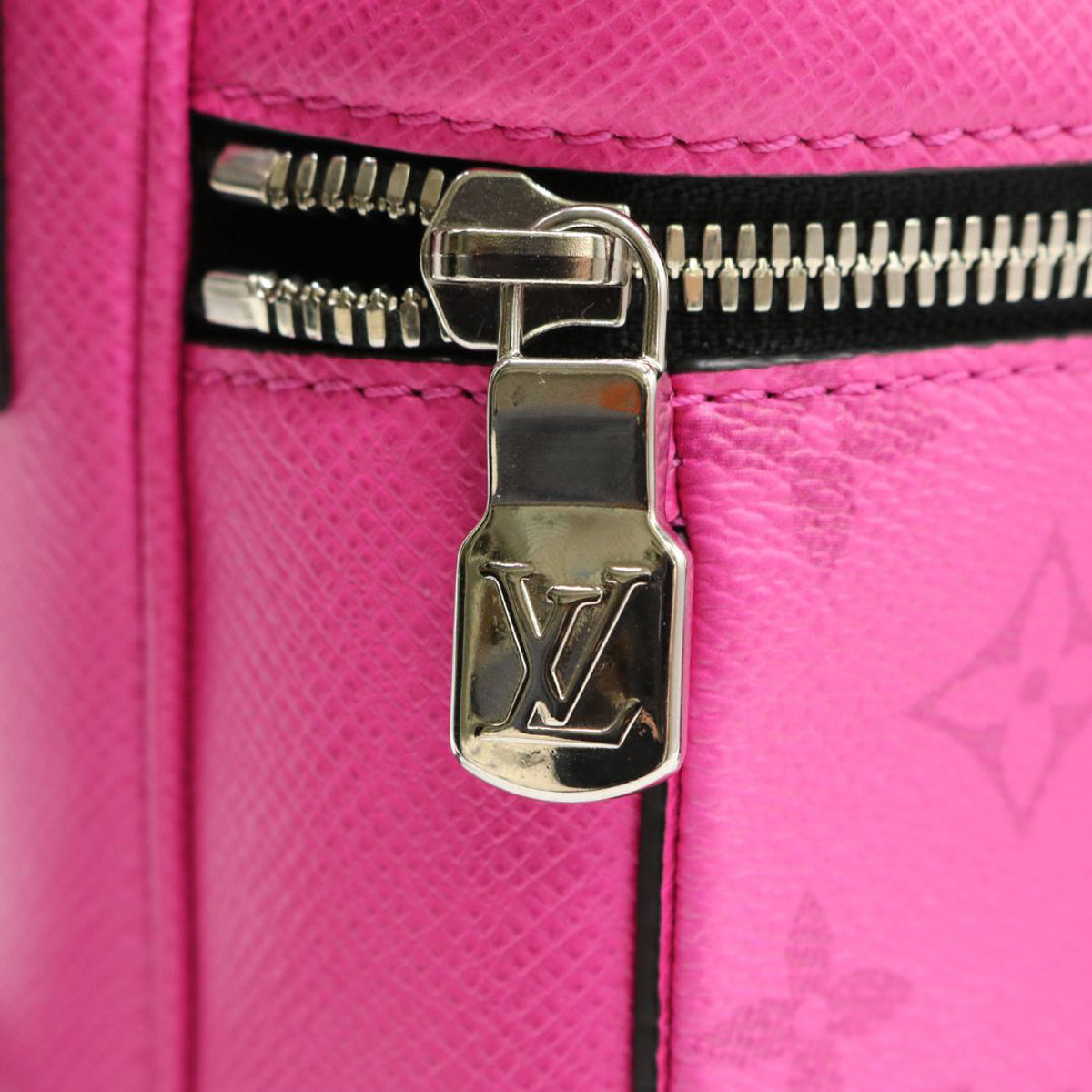 バムバッグ・アウトドア<br>M30765<br>キャンバス×レザー【USED】