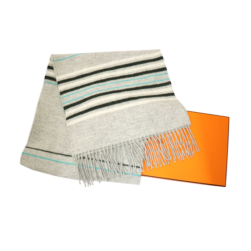 カシミヤ<BR>マフラー<BR>グレー<BR>【未使用品】