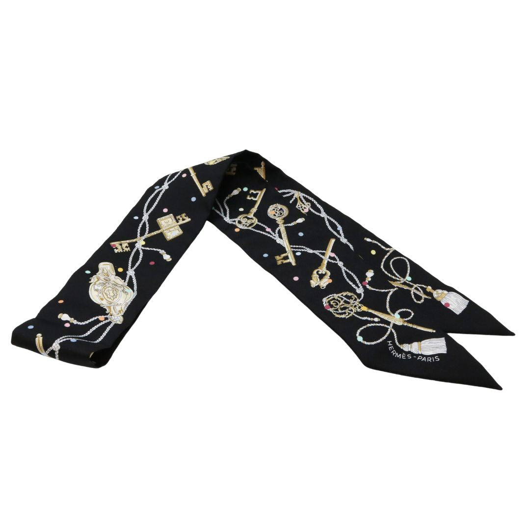 ツイリー レ・クレ・ア・ポア<br>シルク100%<br>ノワール/ベージュローズ/<br>マルチカラー<br>【未使用品】