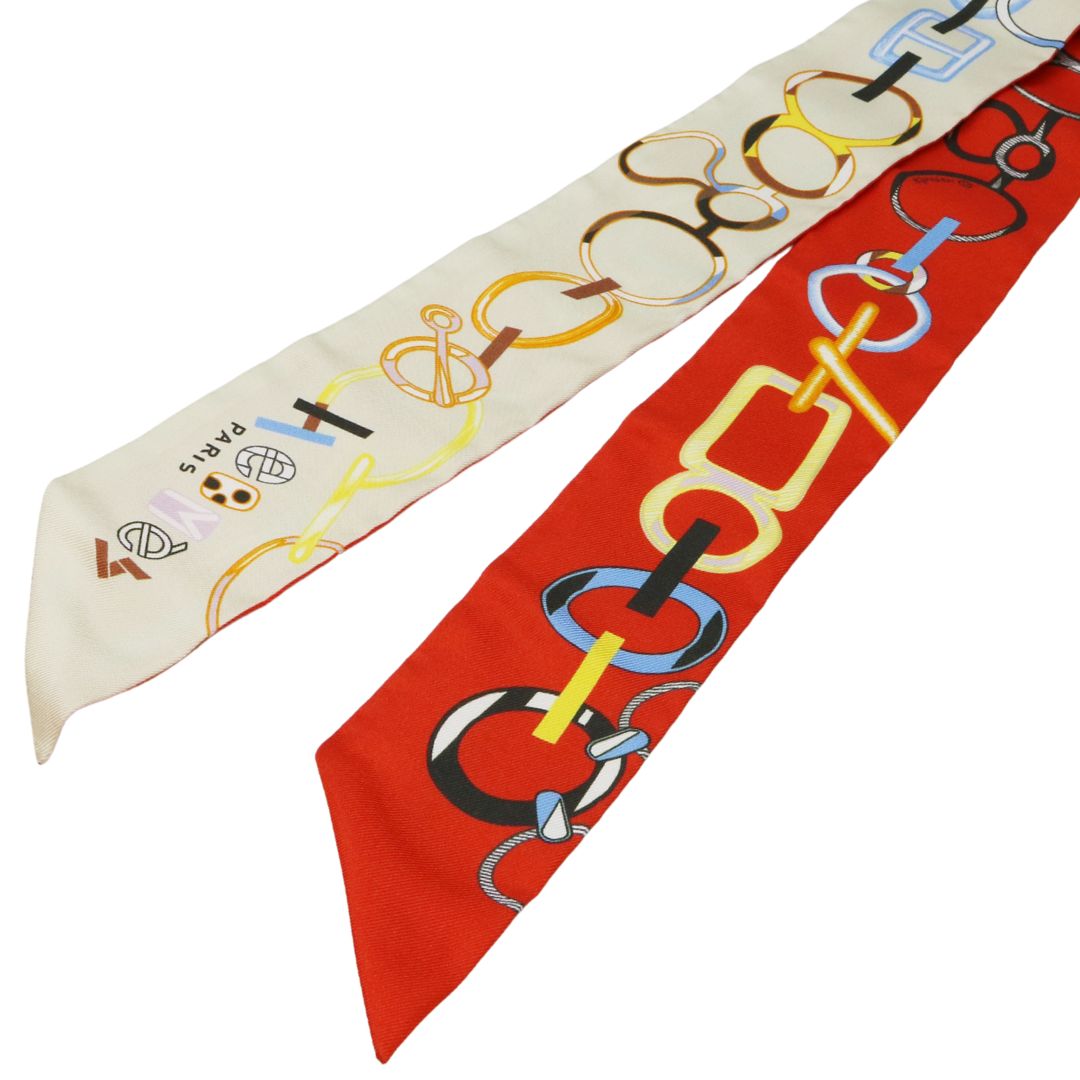 ツイリー ド・レ・ブックル<br>シルク100%<br>クリーム/ルージュ/ブルーシエル<br>【未使用品】