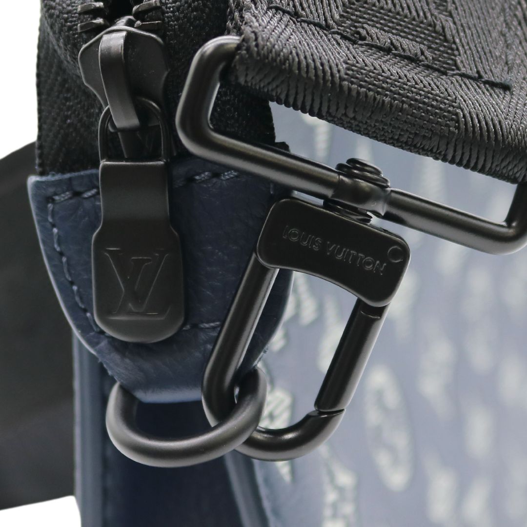 Louis Vuitton【ルイヴィトン】<br>ガストン・ウェアラブル ウォレット<br>モノグラム・シャドウ レザー<br>M83384/RFID【USED】