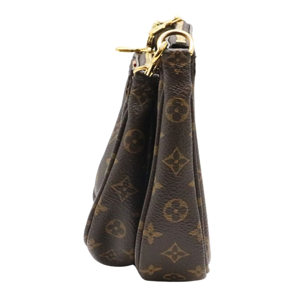 ミュルティ・ポシェット・<br>アクセソワール<br>モノグラム・キャンバス/レザー<br>モノグラムブラウン<br>ローズクレールピンク<br>【USED】