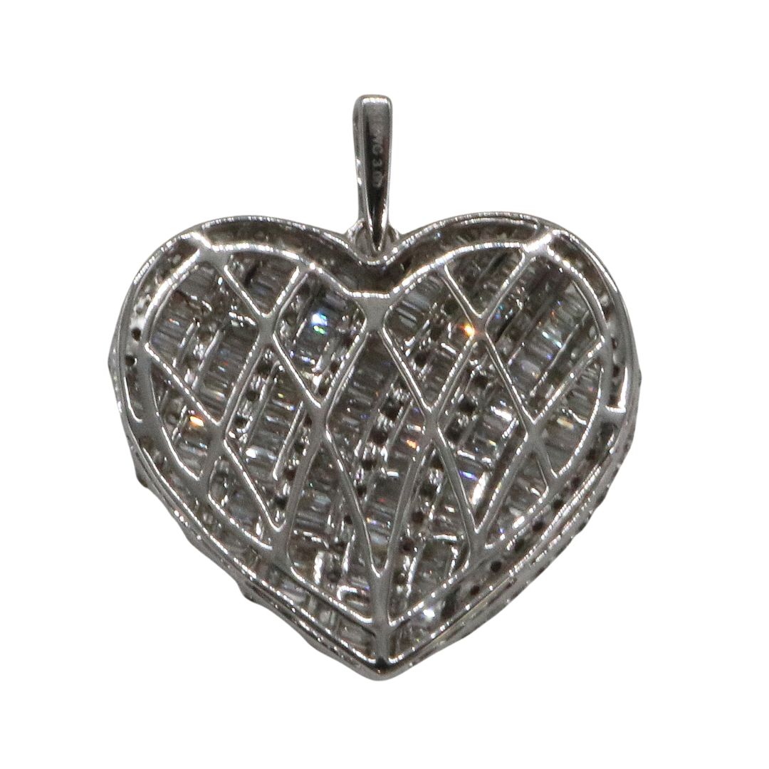 K18WG/D3.00ct<br>ハートバゲットダイヤ<br>ペンダントトップ<br>【未使用品】