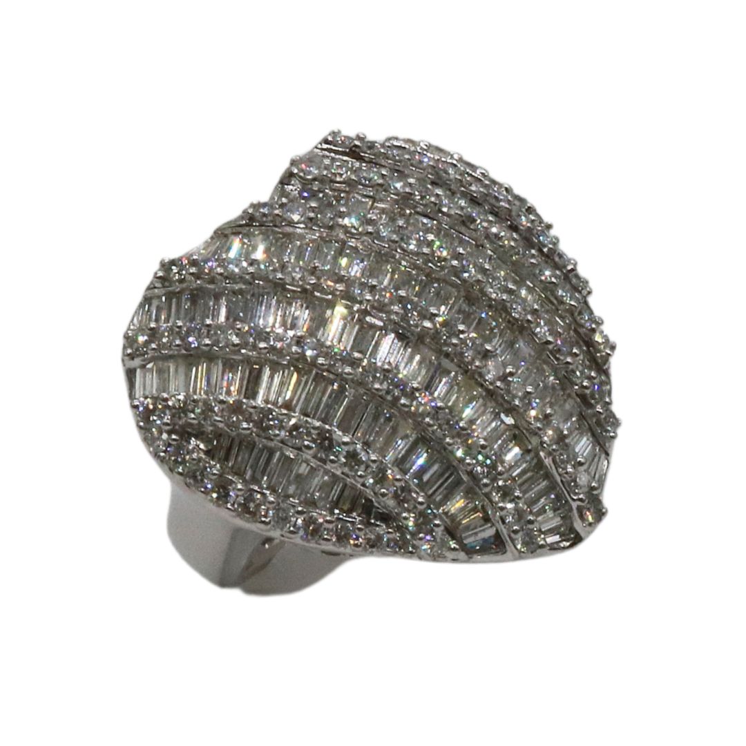 K18WG/D3.00ct<br>ハートバケットダイヤリング<br>【未使用品】