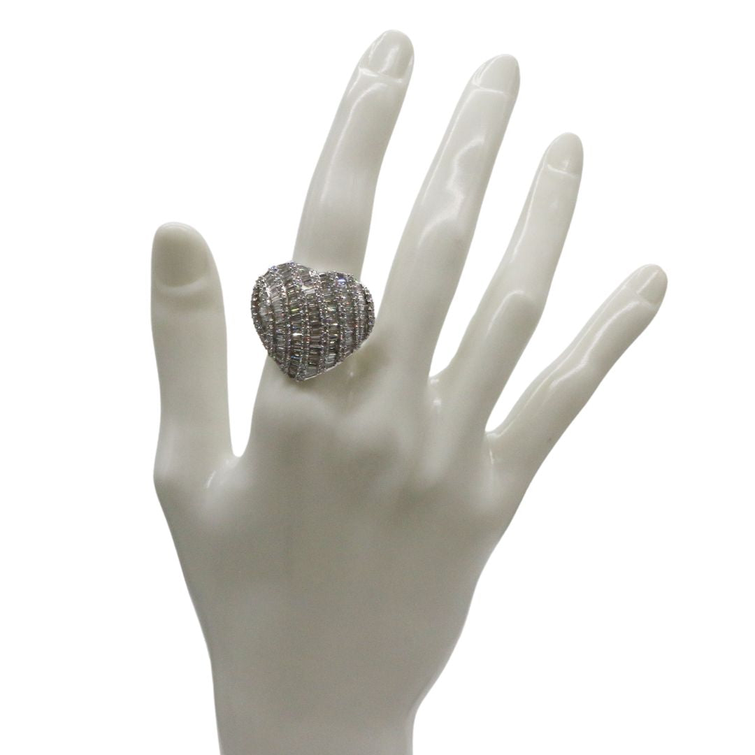 K18WG/D3.00ct<br>ハートバケットダイヤリング<br>【未使用品】