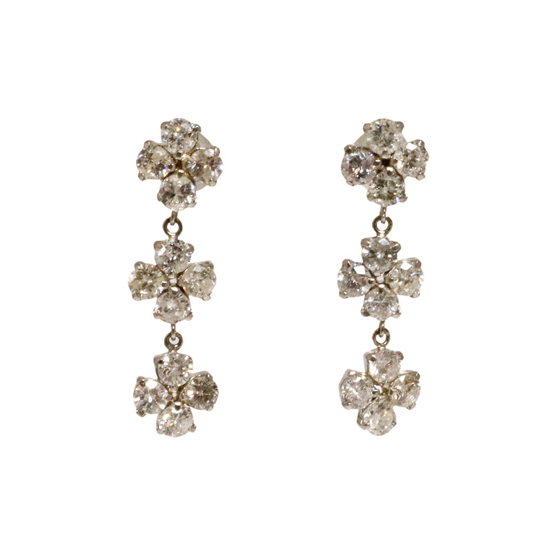 PT900/D2.00ct<BR>フラワーモチーフ<BR>ダイヤモンドピアス<BR>【NEW】