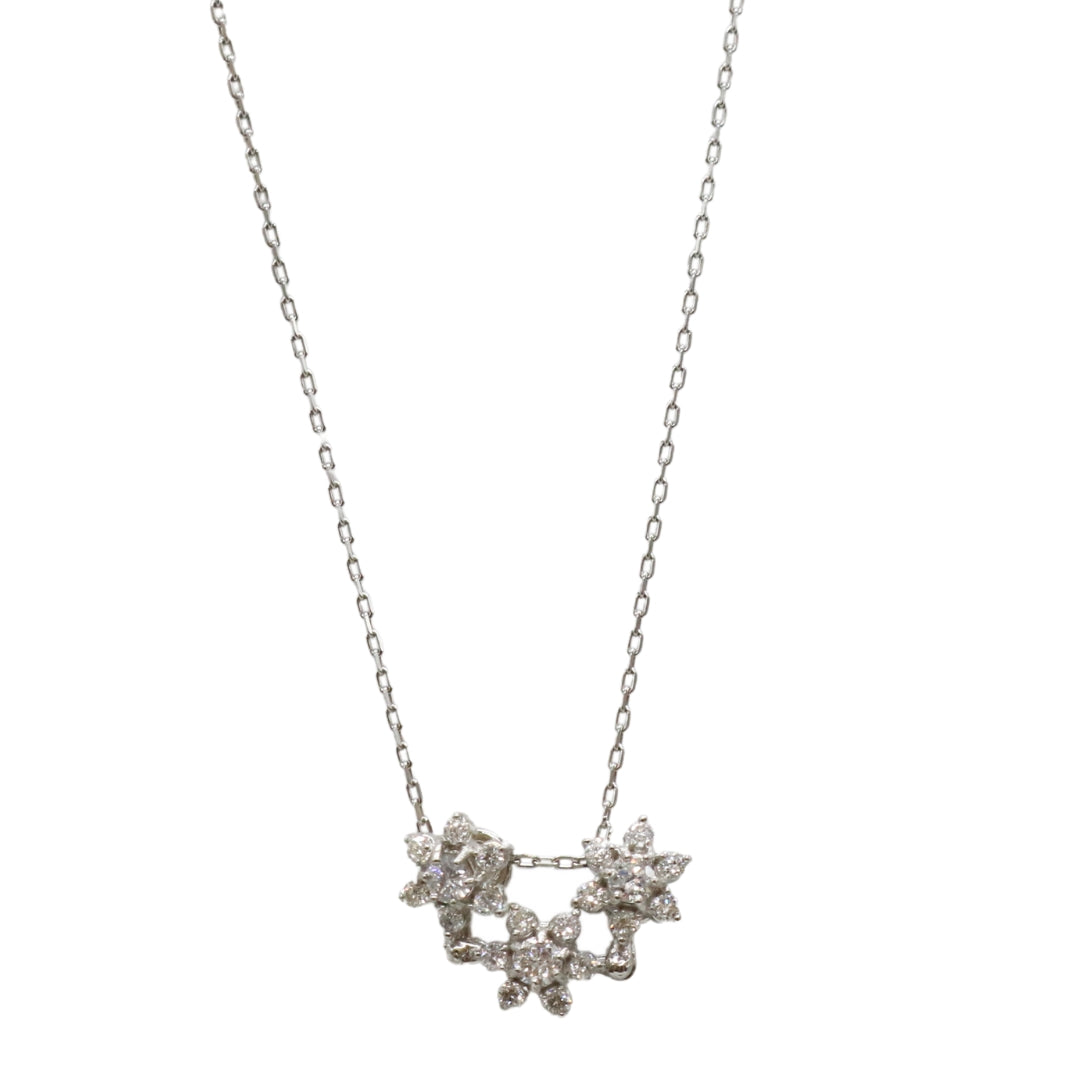 PT900/850/D0.20ct<br>3石 フラワー<br>ダイヤモンドネックレス<br>【NEW】