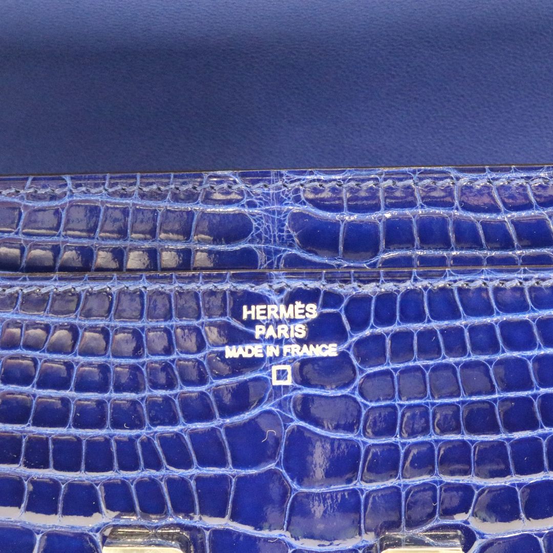 HERMES【エルメス】<br>コンスタンス ロング<br>アリゲーター<br>ブルーエレクトリック/SV金具【NEW】
