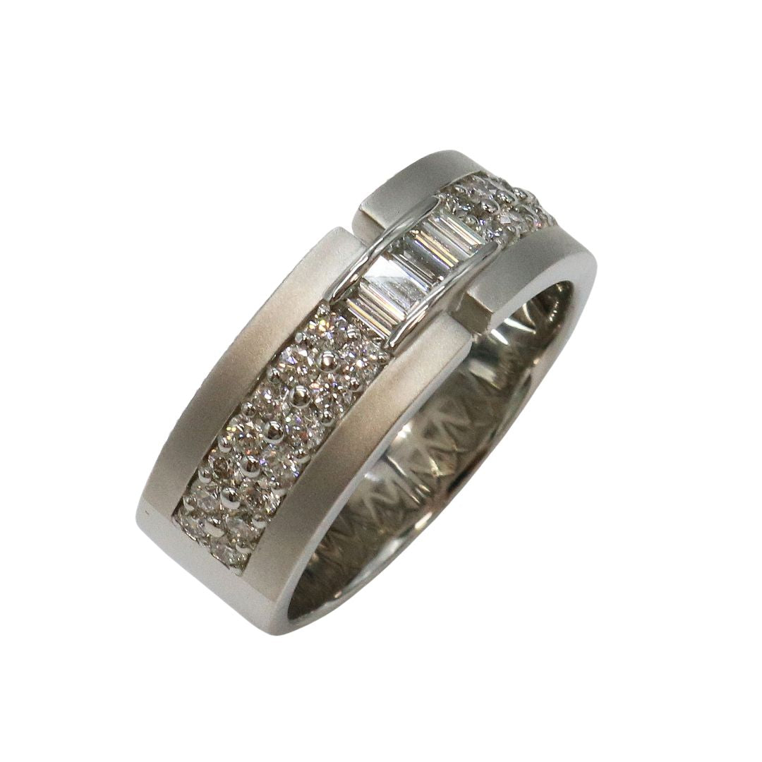 PT950 D0.89ct<br>ダイヤモンド リング<br>【NEW】