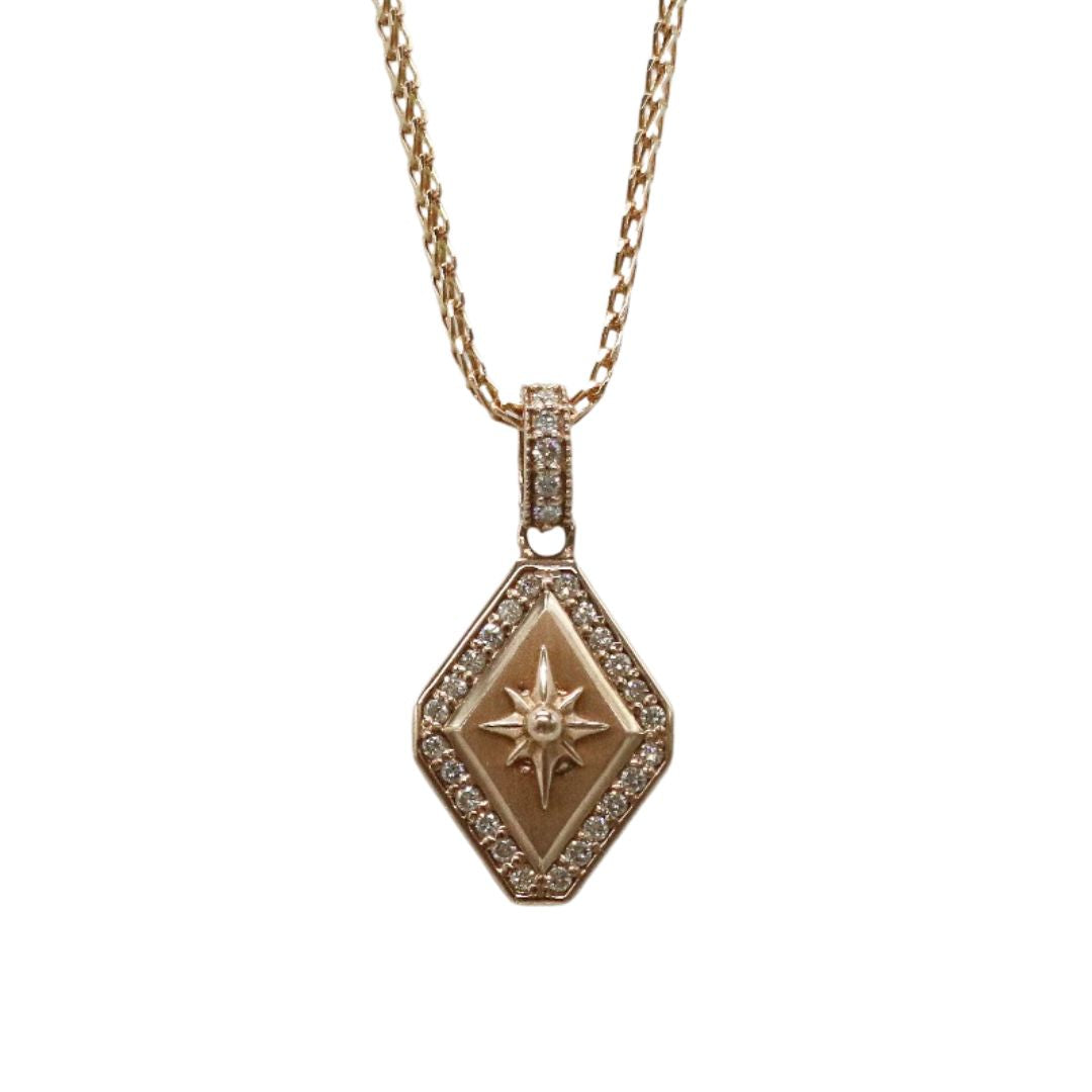 K18PG D0.13ct<br>プレート ネックレス<br>【NEW】