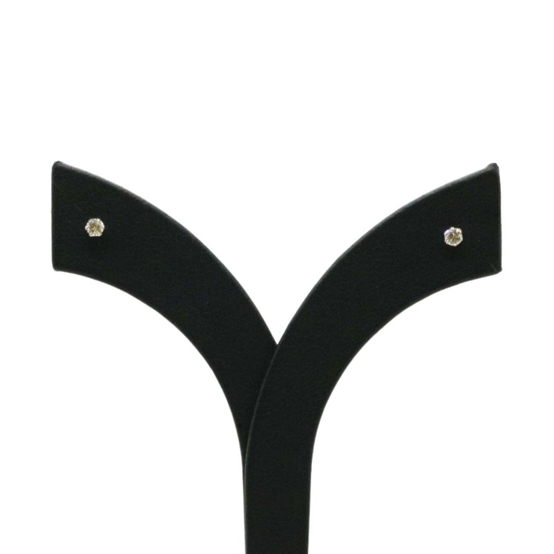 PT900/D0.10ct<BR>グレイン<BR>ダイヤモンドピアス<BR>【NEW】