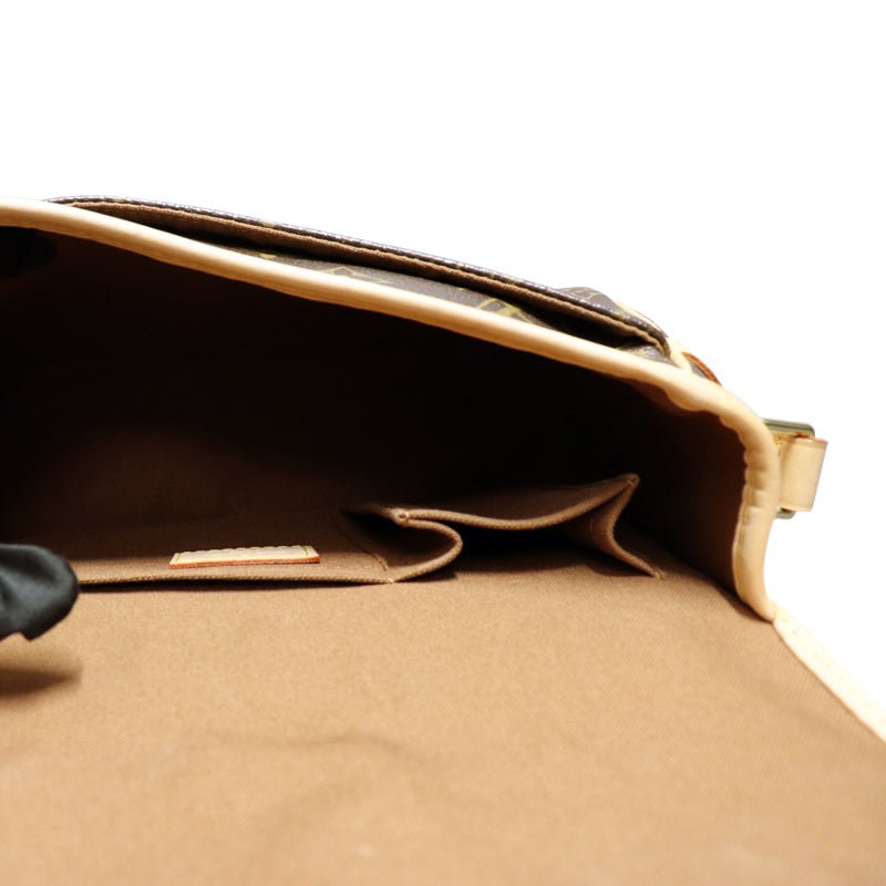 LOUIS VUITTON ルイヴィトン モノグラム ソローニュ M42250【中古】