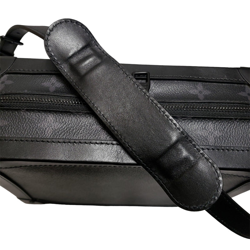 ルイヴィトン モノグラムエクリプス ソフトトランク M44730