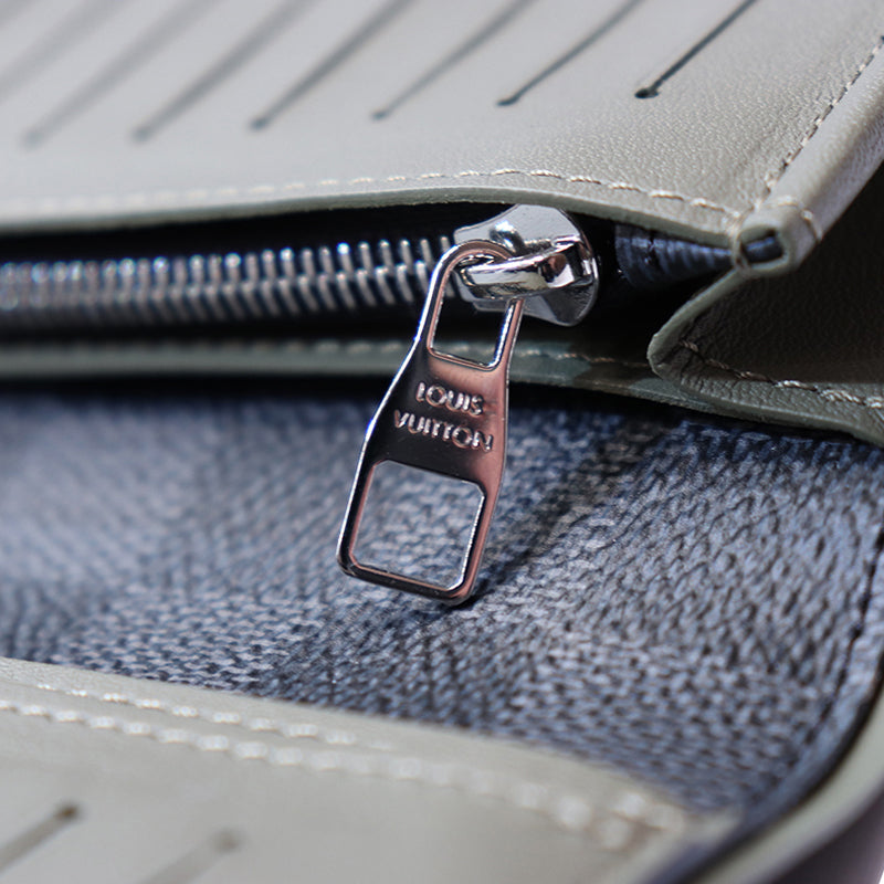 LOUIS VUITTON ルイヴィトン ダミエグラフィット ポルトフォイユブラザ N63253【未使用品】