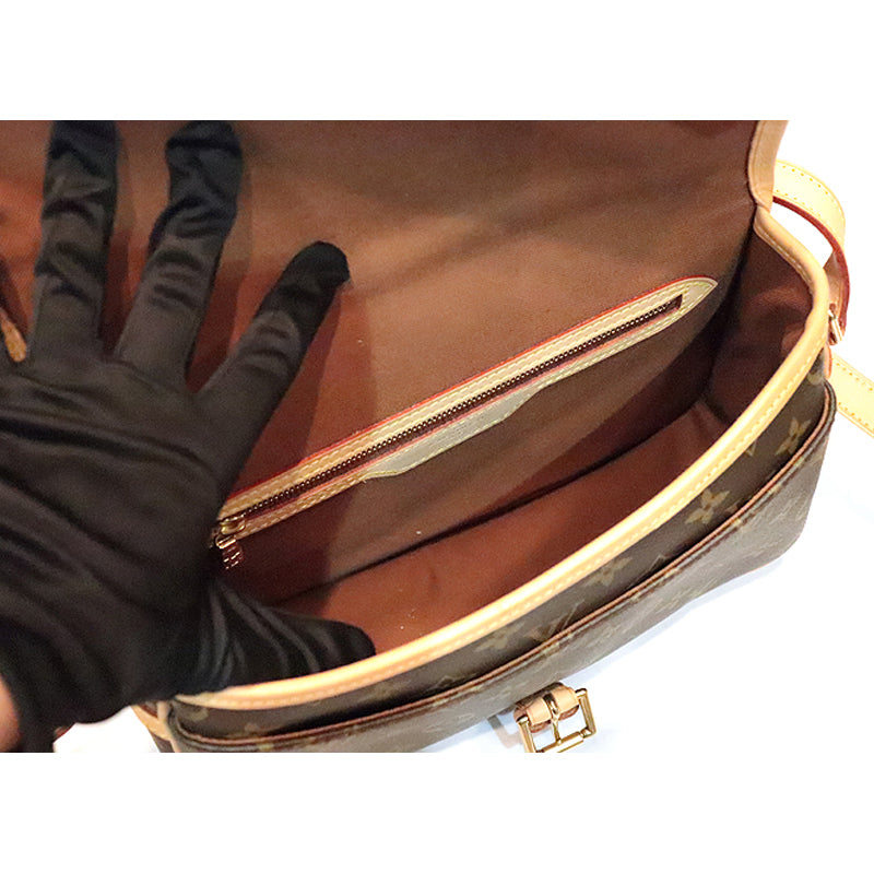 LOUIS VUITTON ルイヴィトン モノグラム ソローニュ M42250【中古】