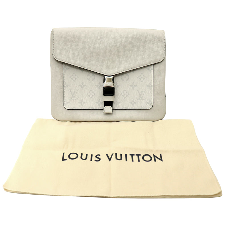 モノグラム フラップ・メッセンジャー ショルダーバッグ M30411