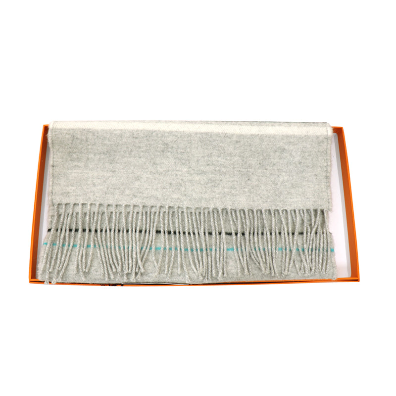 カシミヤ<BR>マフラー<BR>グレー<BR>【未使用品】