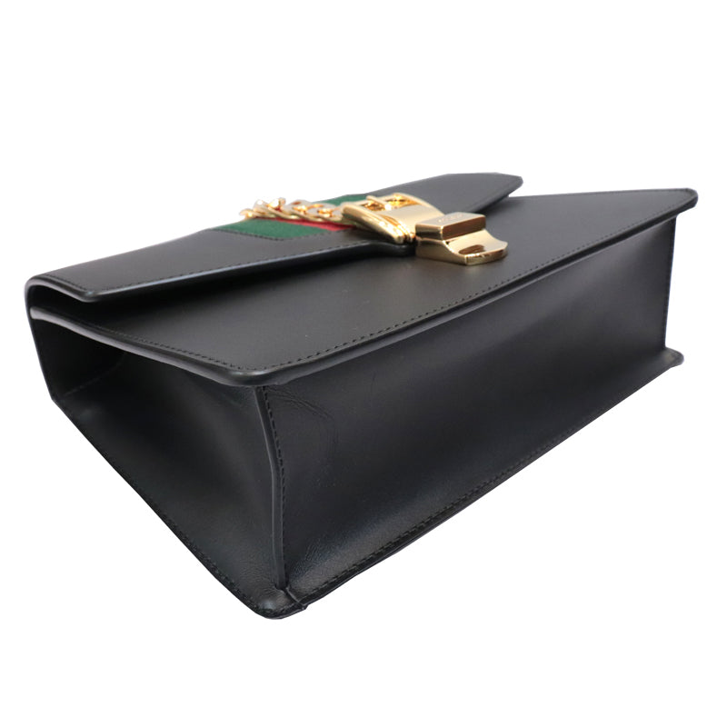 GUCCI グッチ シルヴィ 421882 ブラック【中古】
