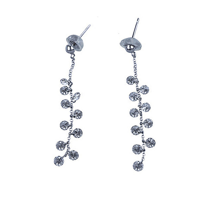 K18WG/D0.60ct<BR>垂れ下がりロング<BR>ダイヤモンドピアス<BR>【NEW】