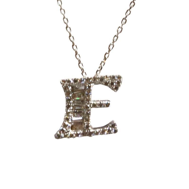 K18WG/D0.30ct<BR>イニシャル バゲットダイヤモンド <BR>ネックレス「E」<BR>【NEW】