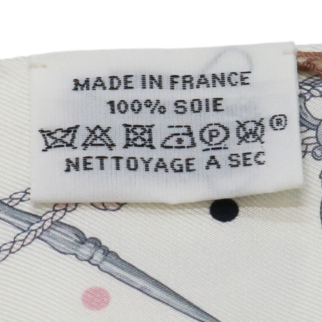 ツイリー レ・クレ・ア・ポア<br>シルク100％<br>ブラン/グリスアシエ/<br>マルチカラー<br>【未使用品】