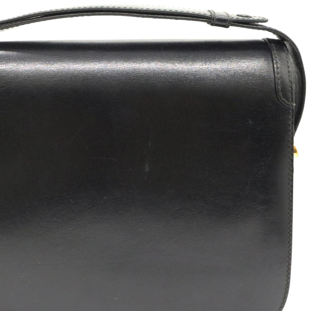 ショルダーバッグ<br>レザー<br>ブラック/ゴールド金具<br>【USED】