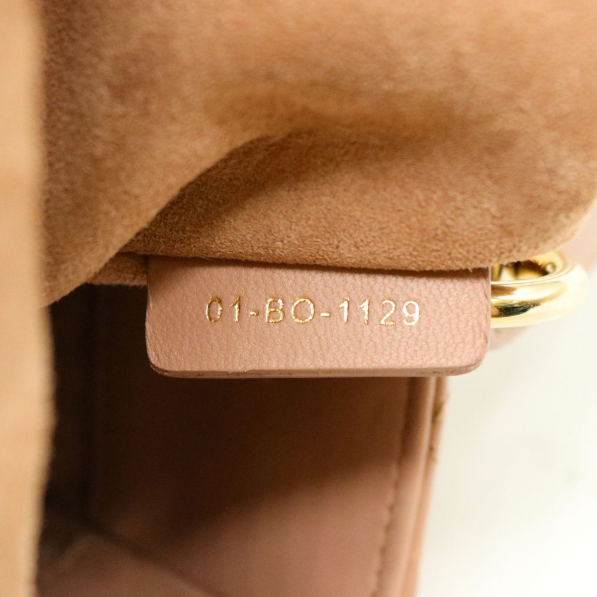 DIOR【ディオール】<br>レディ ディオール ミディアム<br>M0565ONGE<br>ラム【USED】