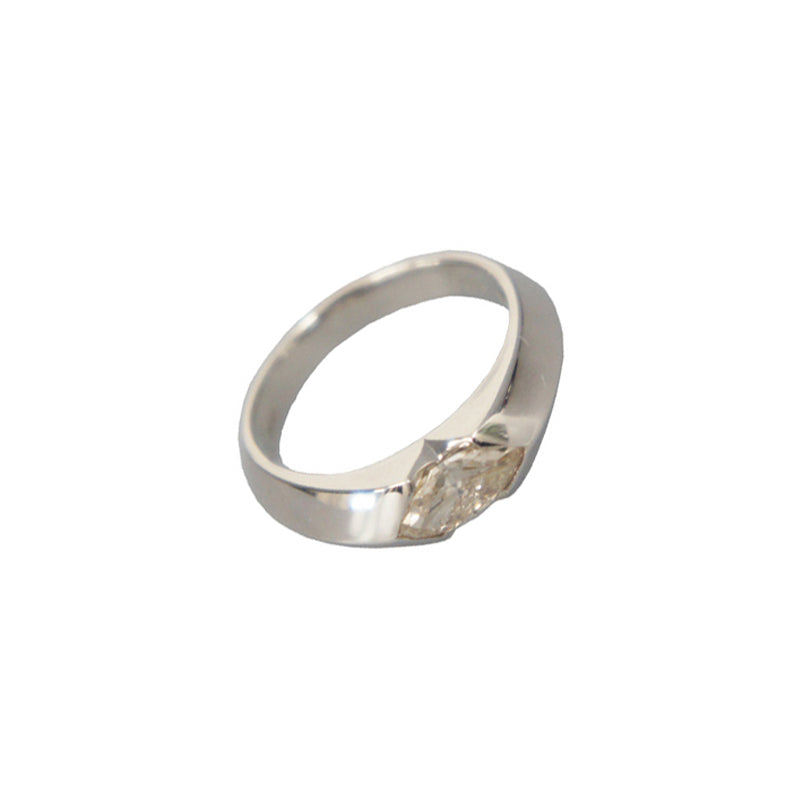 PT900/D0.885ct<br>ダイヤモンド メンズ リング<br>【NEW】
