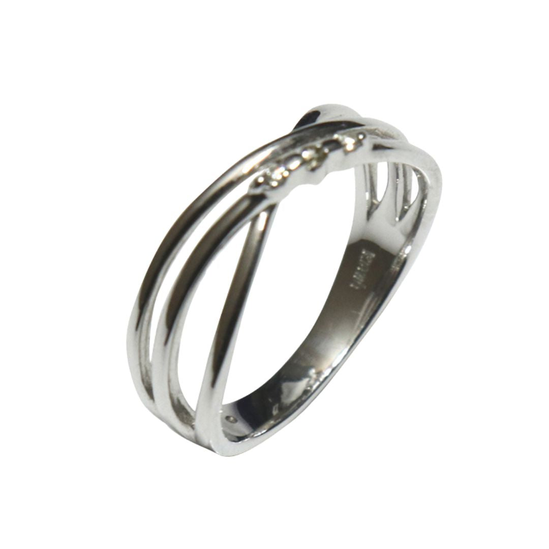 K18WG/D0.02ct<BR>3連クロス<BR>ダイヤモンド<BR>リング<BR>【NEW】