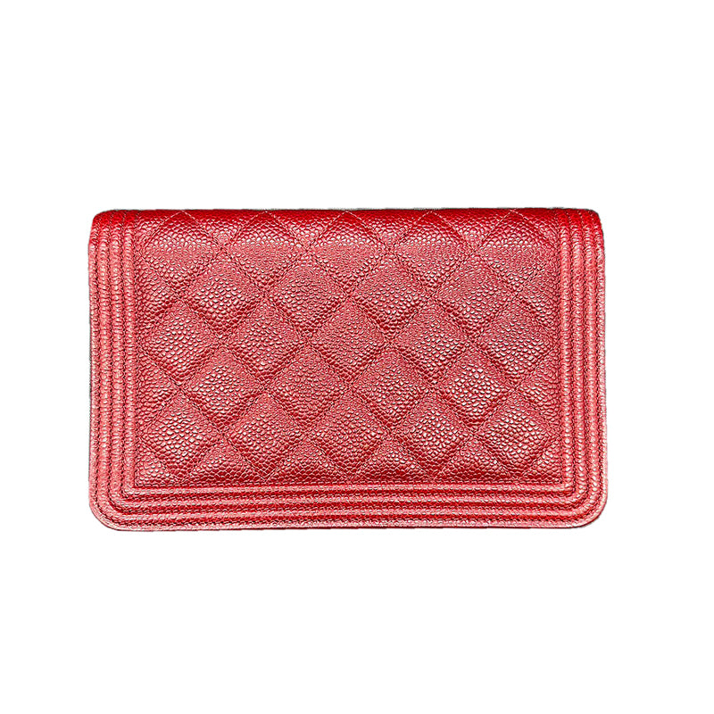 ボーイシャネル<br>チェーンウォレット<br>キャビアスキン<br>レッド/シルバー金具<br>【USED】