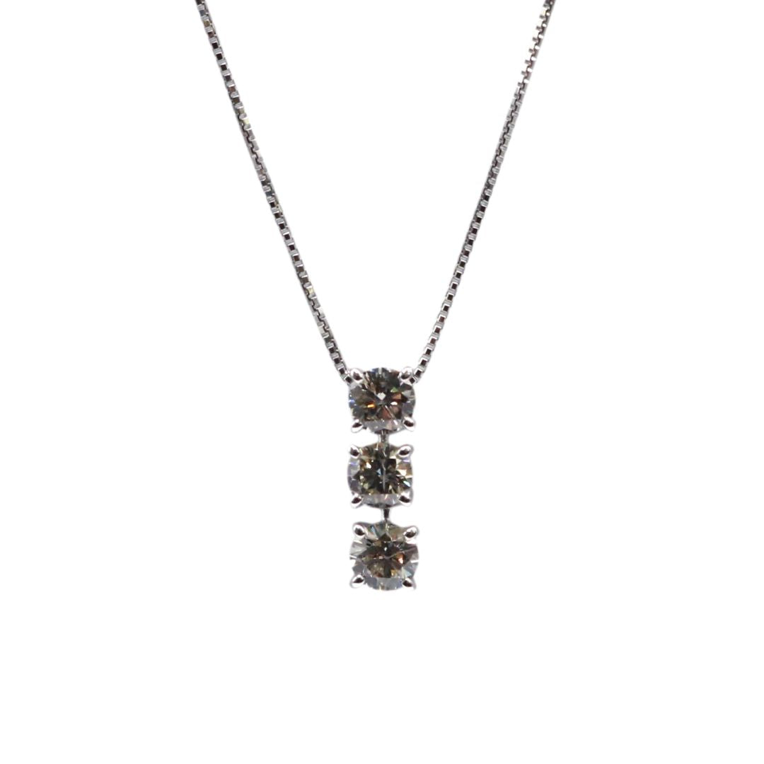 ORIGINAL JEWELRY<br>【オリジナルジュエリー】<br>PT900/850/D1.002ct<br>三連 ダイヤモンド ネックレス<br>【NEW】