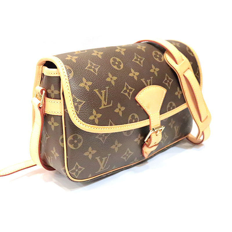 LOUIS VUITTON　ルイヴィトン　モノグラム　ソローニュ　M42250【中古】