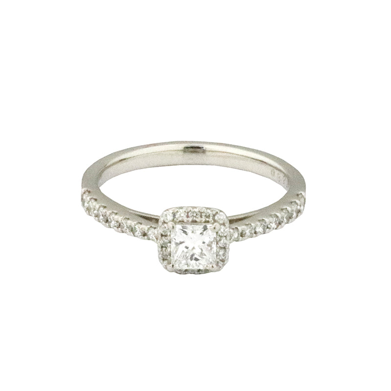 PT900/D0.326ct/D0.22ct　ダイヤモンド　リング【新品】