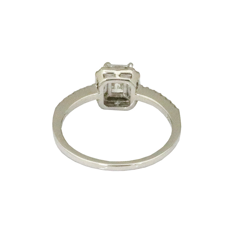 PT900/D0.618ct/D0.170ct　ダイヤモンド　リング【新品】