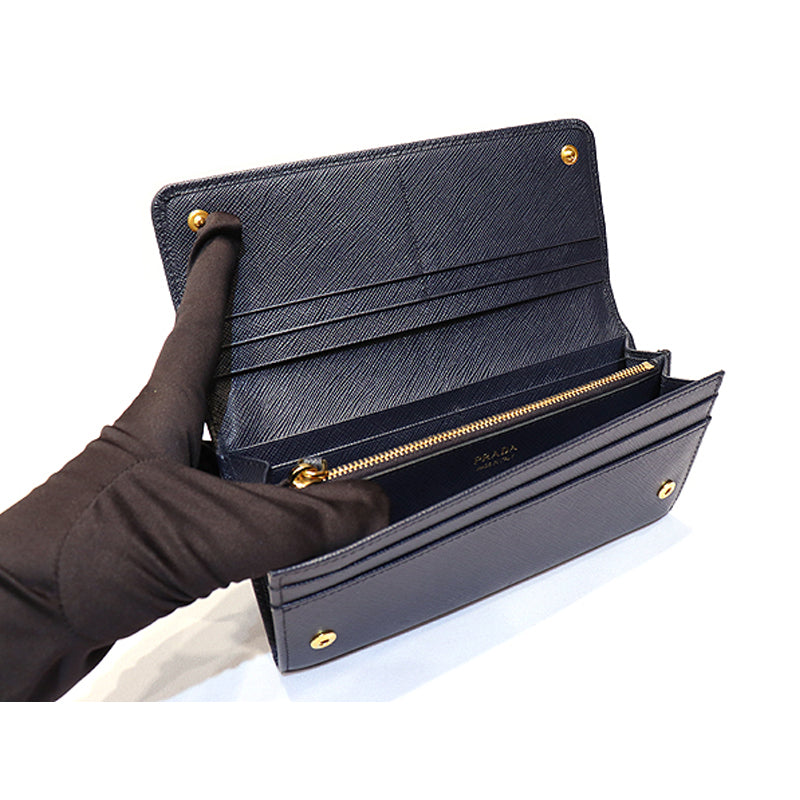 PRADA　プラダ　サフィアーノ　長財布【中古】