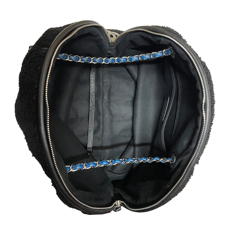 CHANEL シャネル ムートン ドーヴィル ラウンド ロゴ チェーン 